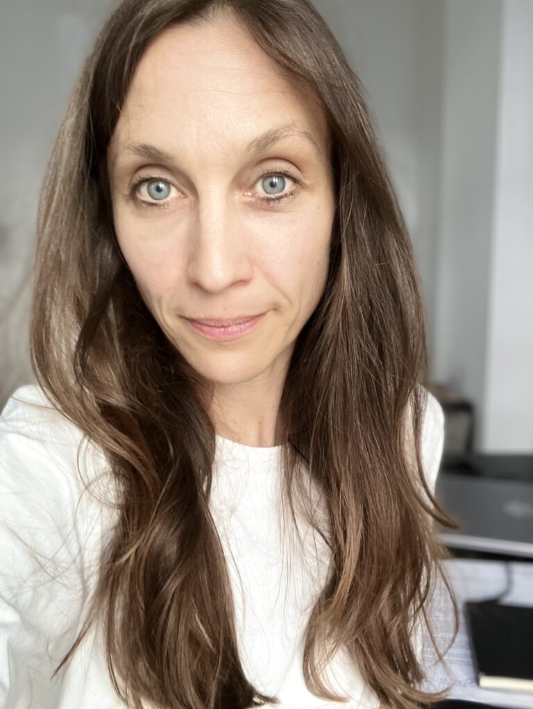 Julia Arnhold
